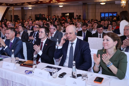 Nga muốn mở rộng đầu tư về năng lượng, giao thông tại Việt Nam