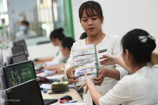 Ngân hàng quốc doanh nâng lãi suất tiết kiệm lên sát 7%