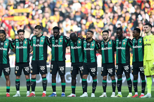 PSG bị gọi là 'ỷ mạnh hiếp yếu' vì đòi đổi lịch Ligue 1 để đá Champions League