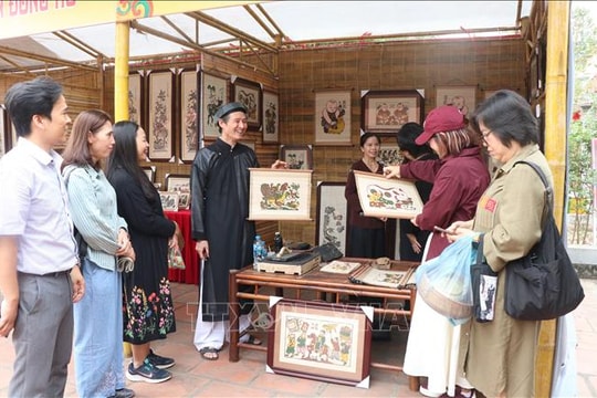 Gìn giữ nét tinh hoa của tranh dân gian Việt Nam