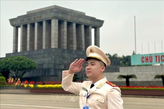 Thế hệ trẻ tâm huyết với lời thúc giục 'Tổ quốc cần ở thanh niên một tinh thần, bản lĩnh yêu nước mới'