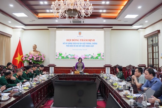 Phòng, chống phổ biến vũ khí hủy diệt hàng loạt để bảo vệ quyền con người