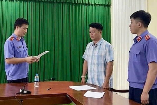 Cựu Phó thủ trưởng cơ quan điều tra vụ 'nữ sinh tử vong ở Vĩnh Long' bị bắt