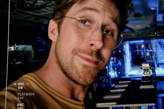 Chuyện xúc động về người đàn ông trôi dạt 11 năm trong vũ trụ