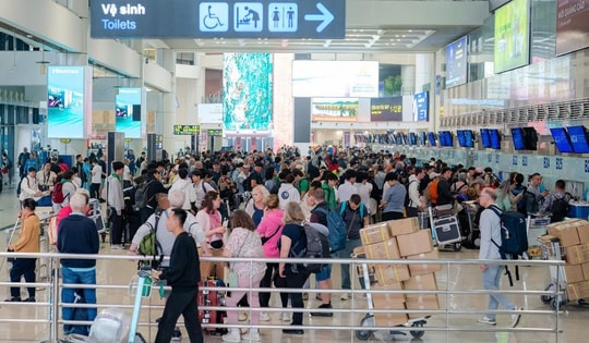 Đề xuất phụ thu nhiên liệu, vé máy bay nội địa có thể tăng thêm tới 680.000 đồng/vé