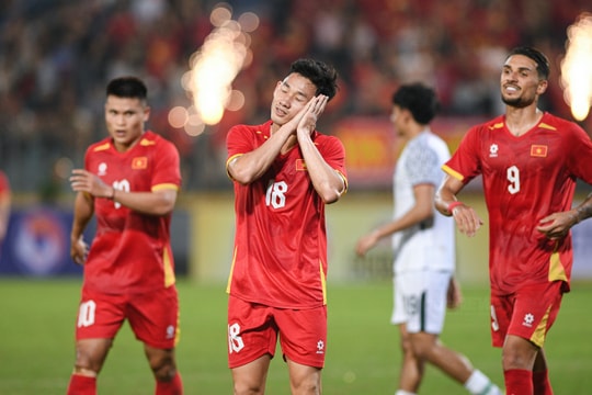 Dàn sao CLB Hà Nội bùng nổ, tuyển Việt Nam thắng dễ Bangladesh