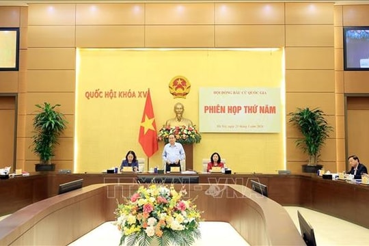 Ban hành Nghị quyết xác nhận đủ tư cách đại biểu Quốc hội khóa XVI