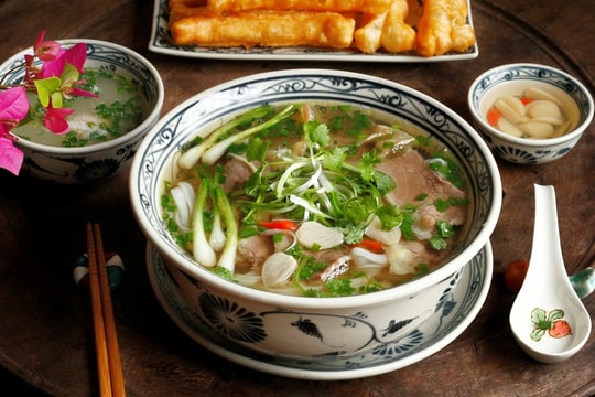 Thủ phạm gây đục nước dùng