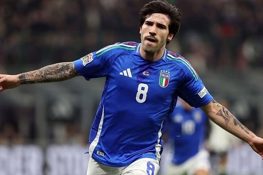 Italy tiến sát vé dự World Cup