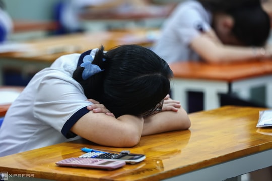 Học sinh 'tháo chạy' khỏi môn tự nhiên