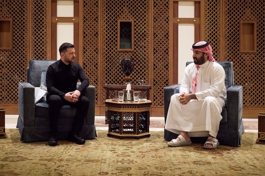 Arab Saudi - Ukraine ký thỏa thuận hợp tác quốc phòng