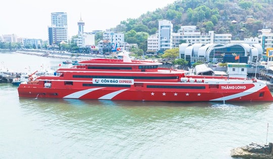 Tàu cao tốc Thăng Long tăng gấp đôi chuyến, giảm giá vé chặng Vũng Tàu - Côn Đảo