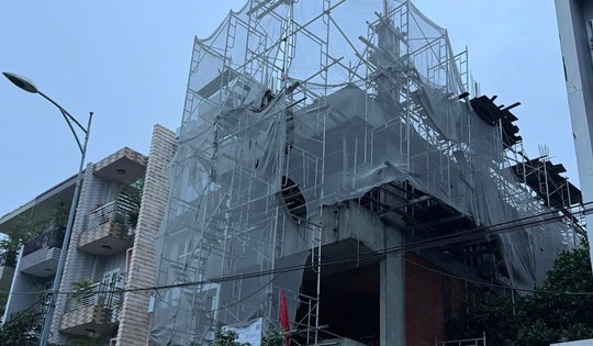 Người xây nhà “choáng váng” vì giá vật liệu tăng từng tuần