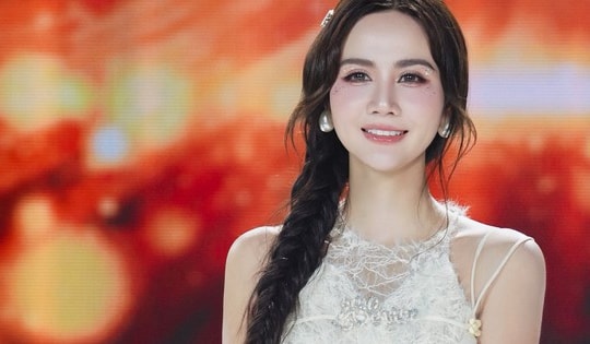 Đời thực làm mẹ đơn thân trong bình dị của nữ diễn viên 'vũ trụ' VFC nổi tiếng phim giờ vàng