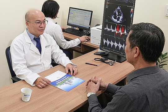 Nhiễm virus viêm gan B, men gan tăng gấp 10 lần