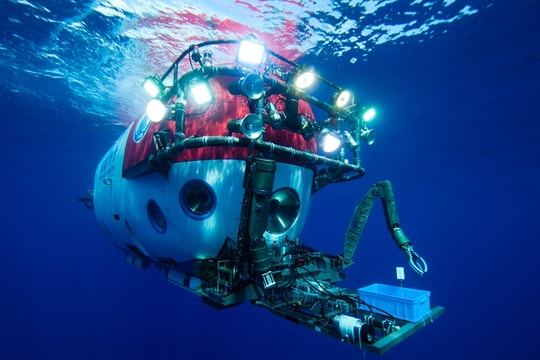 Trung Quốc phát triển tàu lặn ngắm cảnh sâu 1.000 m