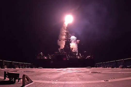 Quan chức Mỹ lo cạn tên lửa Tomahawk tại Trung Đông