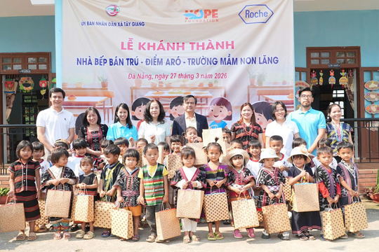 Khánh thành bếp ăn bán trú cho trẻ mầm non vùng cao