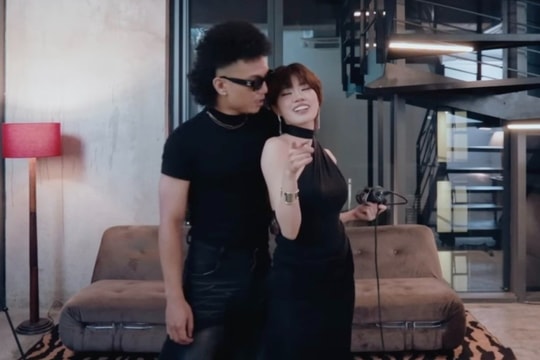 Pháo và bạn trai rapper lại gây bàn tán