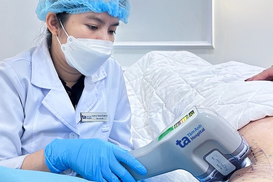 Chữa tăng tiết mồ hôi bằng công nghệ vi sóng