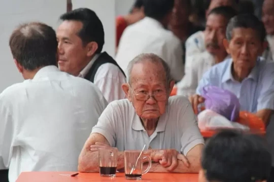 Nước nào có dân số già nhất Đông Nam Á?