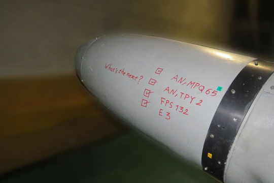 Iran hé lộ vũ khí đánh trúng 'máy bay mắt thần' Mỹ