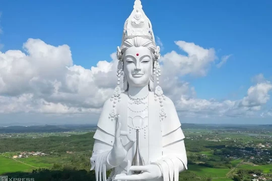 Tượng Phật cao nhất Đông Nam Á nằm ở tỉnh nào?