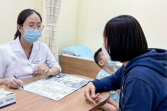 Vì sao trẻ mắc tay chân miệng do EV71 trở nặng nhanh?