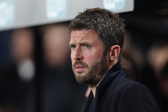 Man Utd nghiêng về khả năng ký dài hạn với Carrick