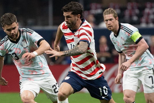 Cầu thủ Mỹ đổ lỗi cho màu áo sau trận thua thảm Bỉ