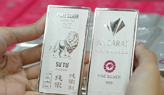 Giá bạc hôm nay 31-3: Bạc Phú Quý, Ancarat, SBJ đồng loạt tăng giá mạnh