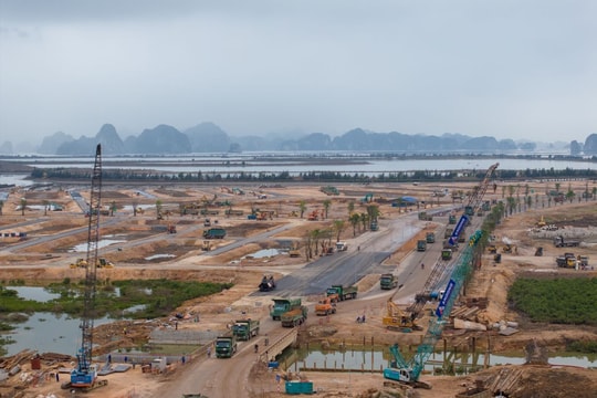 23 phút di chuyển, biến siêu đô thị bên vịnh kỳ quan thành một 'Hà Nội mới'