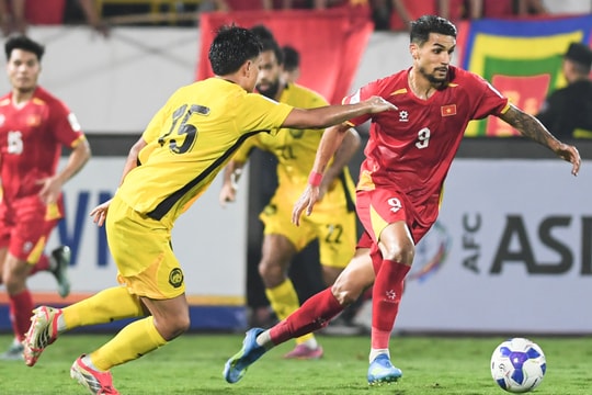 Xuân Son bùng nổ bên Hoàng Hên, HLV Malaysia cũng phải công nhận quá hay