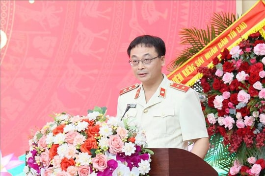 Đồng chí Nguyễn Hoài Nam giữ chức Viện trưởng Viện Kiểm sát nhân dân thành phố Hà Nội