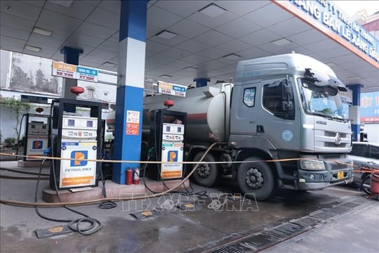 Bộ Công Thương ban hành kế hoạch hỏa tốc đảm bảo nguồn cung xăng dầu