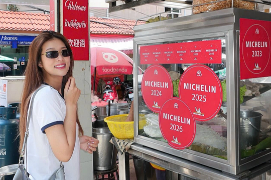 Quán mì Michelin giá 50.000 đồng khiến khách chờ hàng dài tại Bangkok