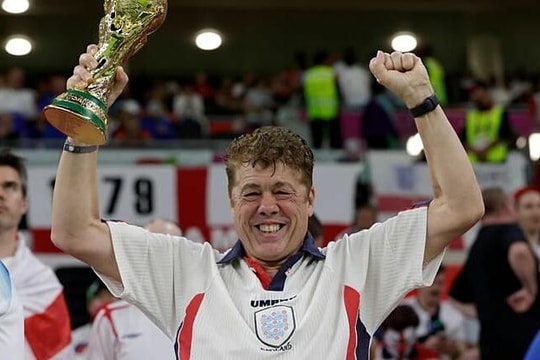 Bán nhà đi xem World Cup