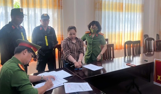 Hé lộ đường đi của heo bệnh vào lò mổ ở Cần Thơ