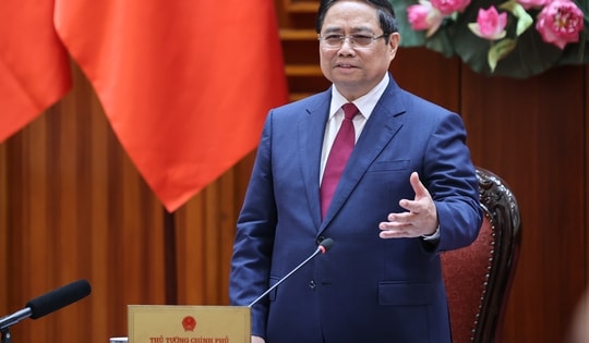 Thủ tướng: Xây dựng ngay kho dầu thô tại Nghi Sơn và tính toán các địa điểm khác