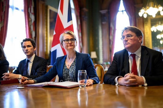 40 quốc gia bàn phương án mở lại eo biển Hormuz