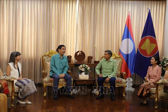 Vun đắp mối quan hệ gắn kết chiến lược Việt Nam - Lào