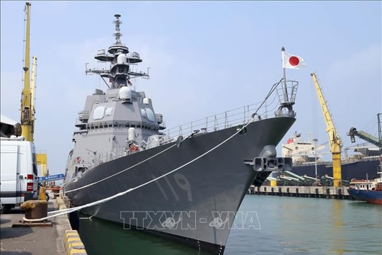 Tàu hộ vệ Nhật Bản thăm hữu nghị thành phố Đà Nẵng