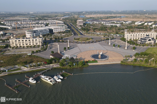 Lợi nhuận chủ đầu tư Aqua City giảm gần 5 lần