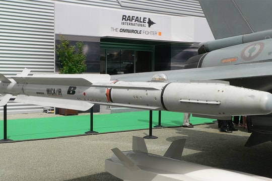 Pháp có thể đã tốn lượng tên lửa gần 65 triệu USD để hạ UAV Iran