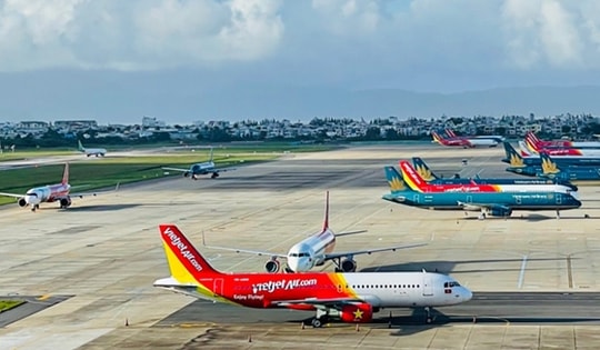 "Siết" công tác bảo đảm an toàn hàng không tại sân bay