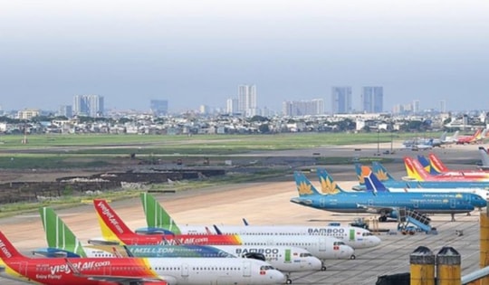 Tách áp lực chi phí nhiên liệu khỏi giá vé: Bước đi giúp hàng không tránh "cú sốc" tăng giá