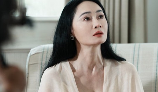 Nữ NSƯT gây sốt phim giờ vàng với vai bà mẹ cay nghiệt muốn là 'tắc kè hoa' trong diễn xuất, bứt ra vùng an toàn
