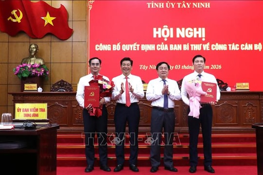 Tháo gỡ các 'nút thắt', phát huy động lực tăng trưởng
