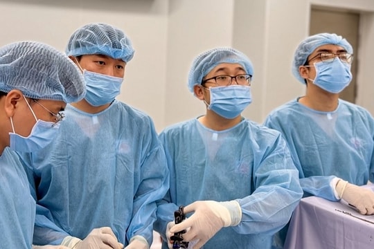 Suýt hỏng thận vì thuốc tan sỏi cấp tốc mua trên mạng