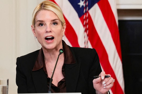 Ông Trump thay Bộ trưởng Tư pháp Mỹ